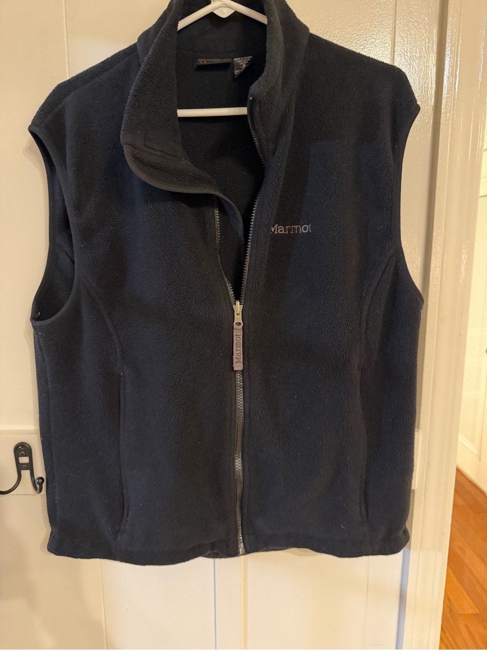 Marmot black Men's Fleece Vest - Full-Zip Layering Vest size Medium